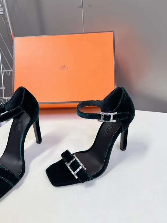 Hermes Shoe 